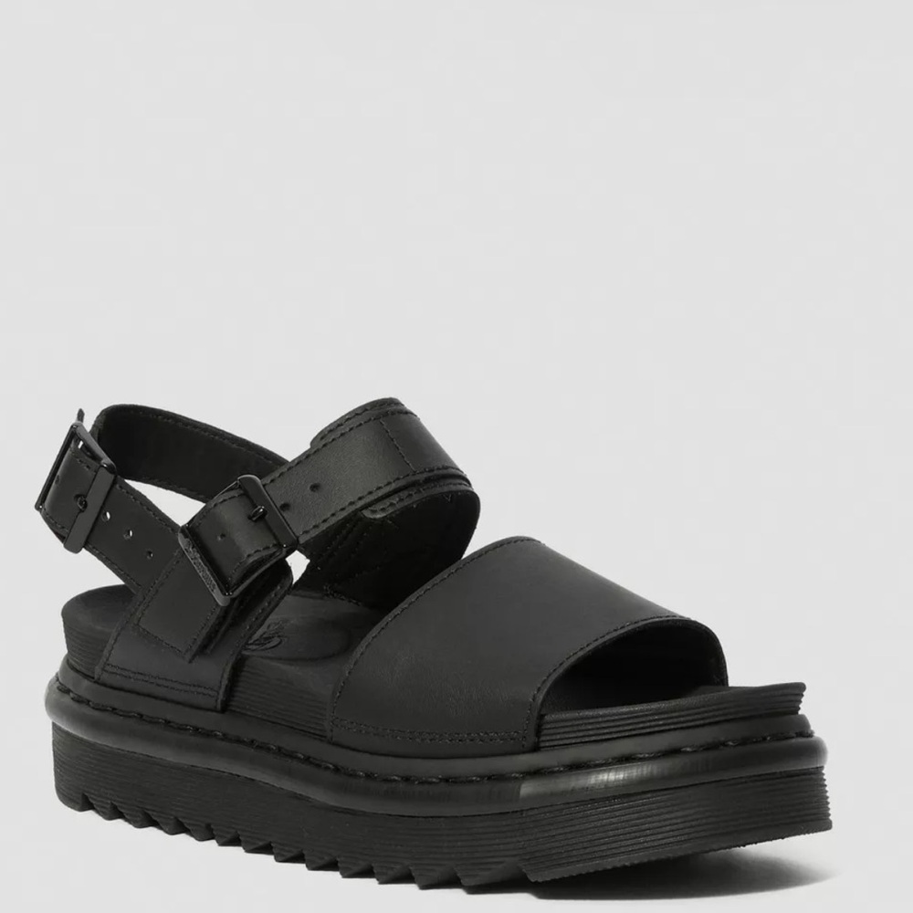 VOSS WOMEN'S LEATHER STRAP SANDALS
